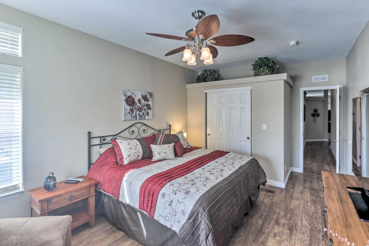 Rivers Edge Golf Condo With Beach Access And Patio! Needles Luaran gambar